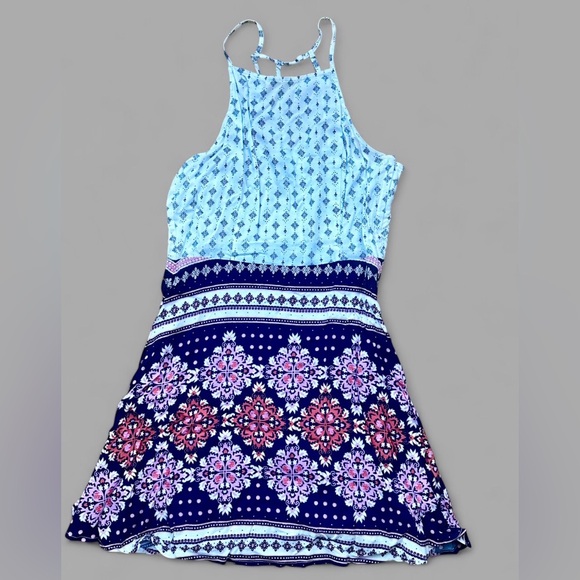 H&M Divided Patterned Dress - Picture 3 of 6